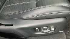 Land Rover Range Rover Velar 2.0 D200 R-Dynamic HSE 5dr Auto Diesel Estate